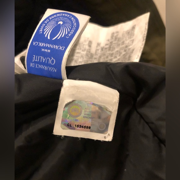 Canada Goose Montebello Parka , XS , Forest Green - Picture 4 of 5